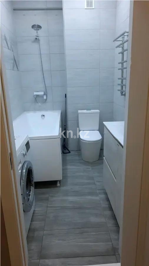 Продажа 2-комнатной квартиры, 64 м² в Алматы - фото 2