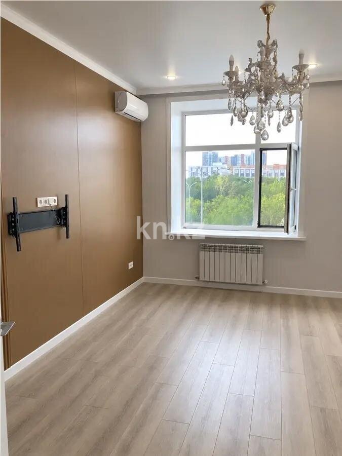 Продажа 3-комнатной квартиры, 90 м² в Караганде