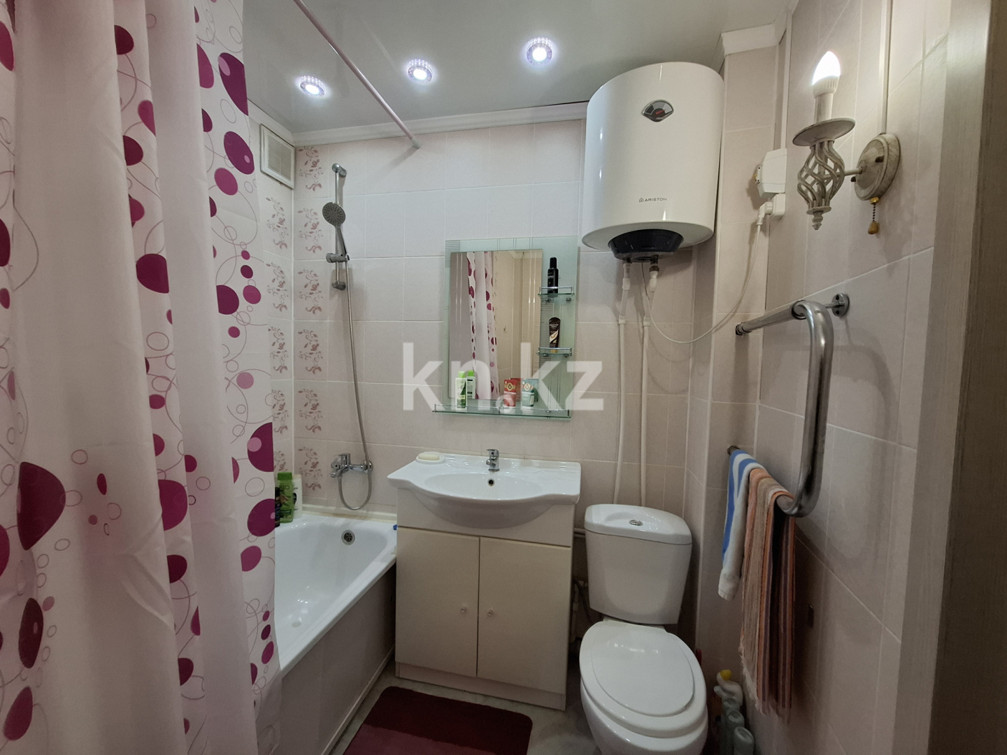 Продажа 2-комнатной квартиры, 47.7 м², ул. Лободы, дом  27а в Караганде - фото 6