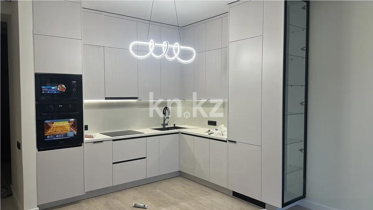 Продажа 4-комнатной квартиры, 95.5 м², ул. Сызганова, дом  1/1 в Астане