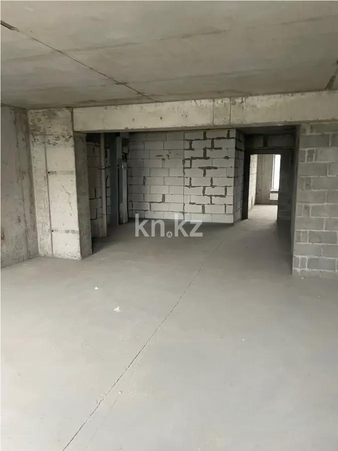 Продажа 3-комнатной квартиры, 80 м², ул. Ауэзова, дом  2/8 в Алматы - фото 4