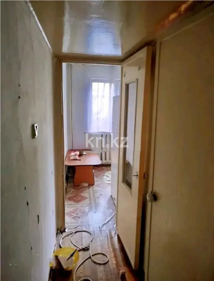 Продажа 1-комнатной квартиры, 32 м², 6 мкр., дом  29 в Алматы - фото 4