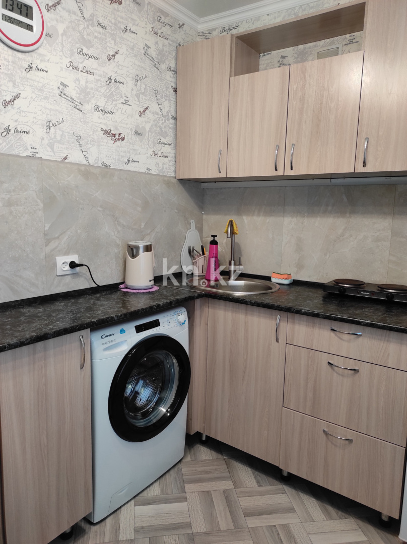 Аренда 1-комнатной квартиры посуточно, 42 м², 1 мая, дом  383/1 в Павлодаре - фото 3