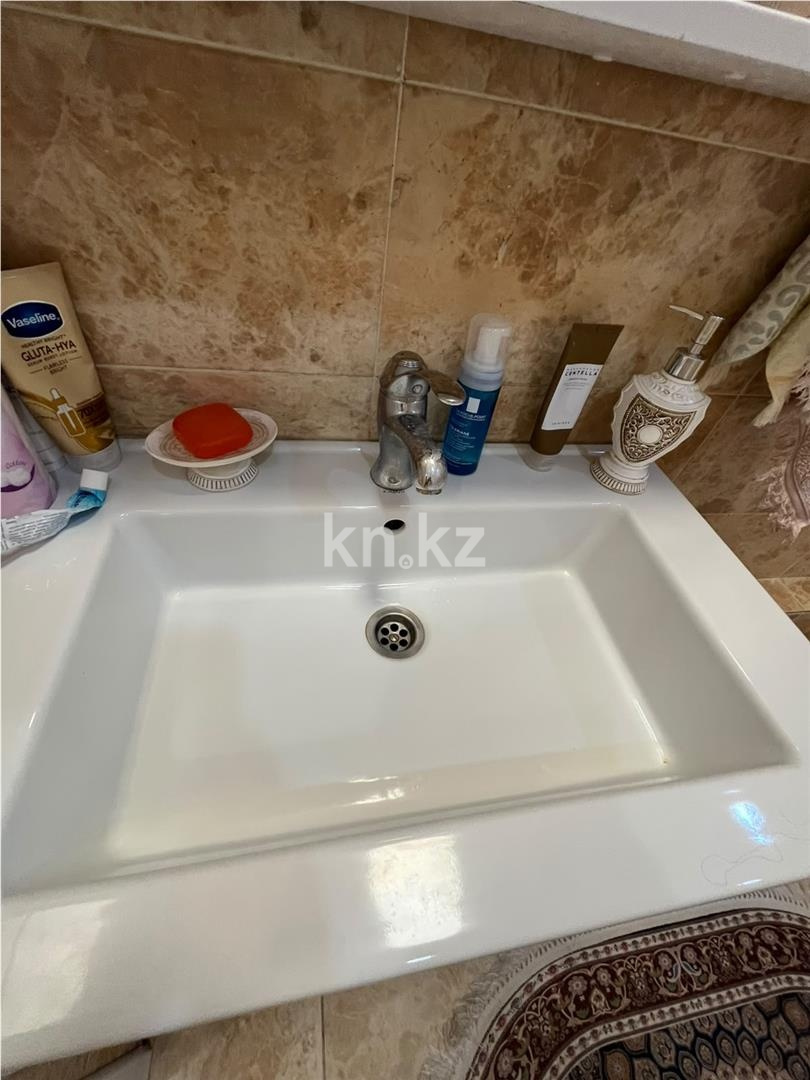 Продажа 2-комнатной квартиры, 72 м² в Караганде - фото 11