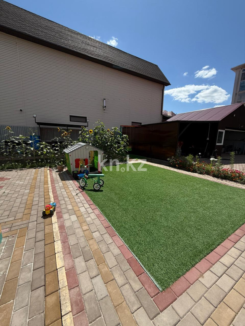 Продажа 7-комнатного дома, 370 м² в Караганде - фото 27