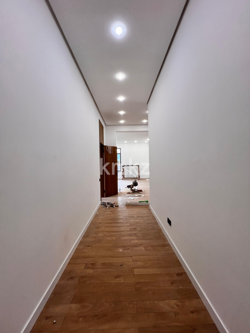 Продажа 4-комнатного дома, 206 м² в Алматы - фото 4