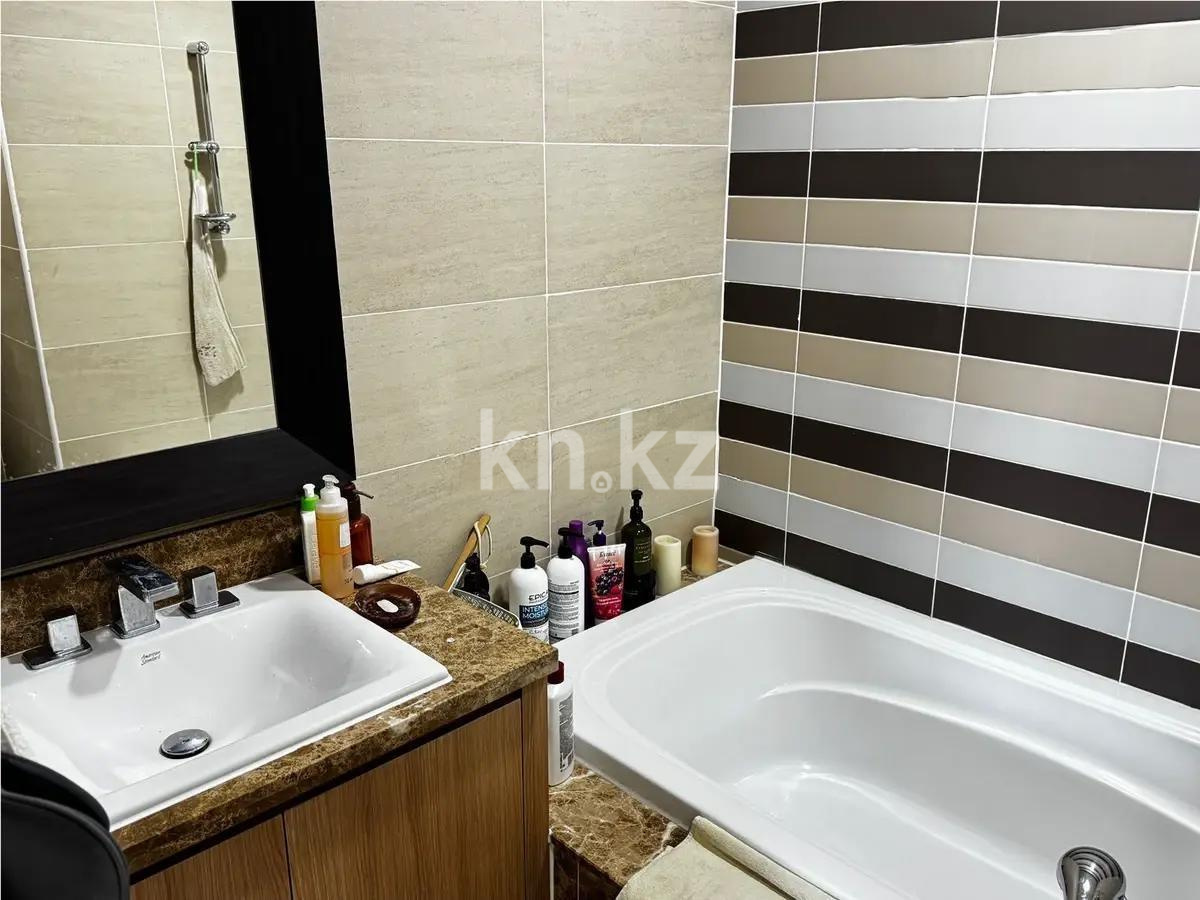 Продажа 3-комнатной квартиры, 97.3 м², пр. Кошкарбаева, дом  10 в Астане - фото 6