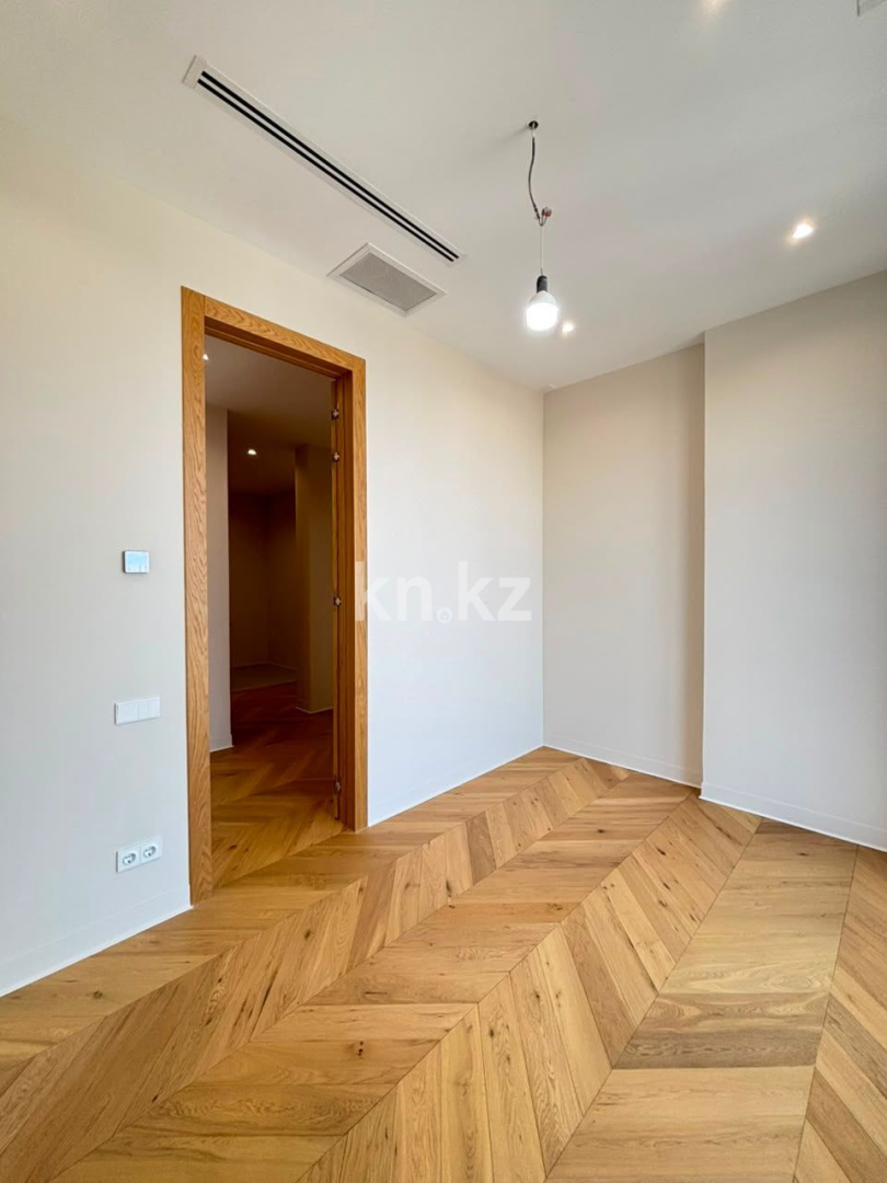 Продажа 3-комнатной квартиры, 194 м² в Астане - фото 20