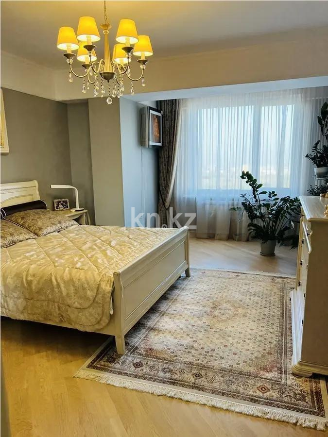 Продажа 3-комнатной квартиры, 136 м² в Алматы - фото 2