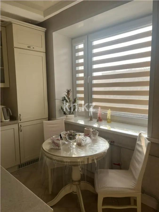 Продажа 2-комнатной квартиры, 63 м², пр. Назарбаева, дом  42 в Алматы - фото 3