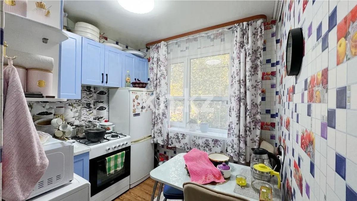 Продажа 3-комнатной квартиры, 56 м², ул. Абая, дом  42 в Темиртау - фото 4