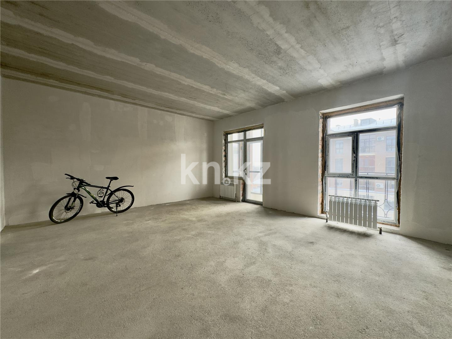 Продажа 3-комнатной квартиры, 87 м², ул. Жанибекова, дом  53 в Караганде - фото 11