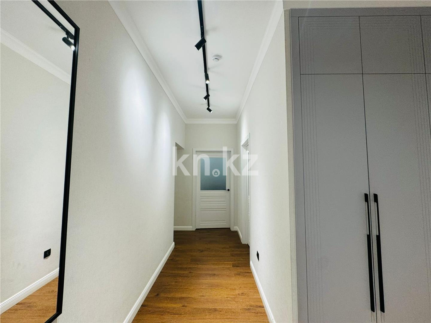Продажа 3-комнатной квартиры, 86.5 м², пр. Улы Дала в Астане - фото 9