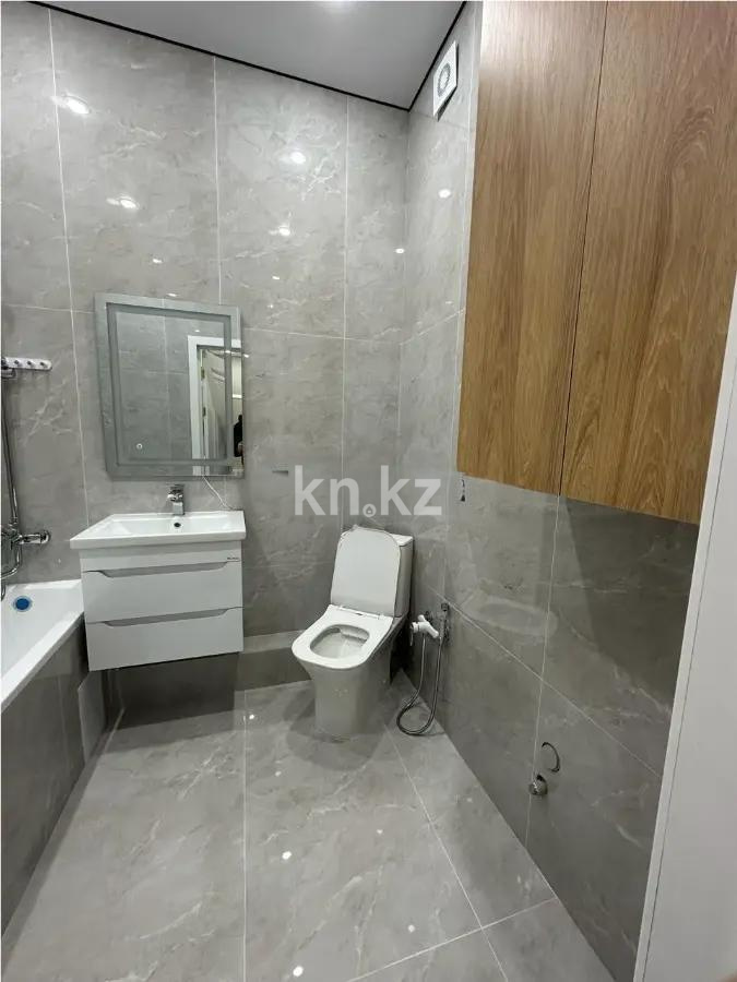 Продажа 2-комнатной квартиры, 65 м² в Алматы - фото 4