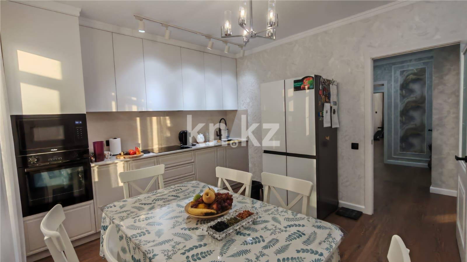 Продажа 4-комнатной квартиры, 115 м², ул. Букетова в Караганде - фото 15