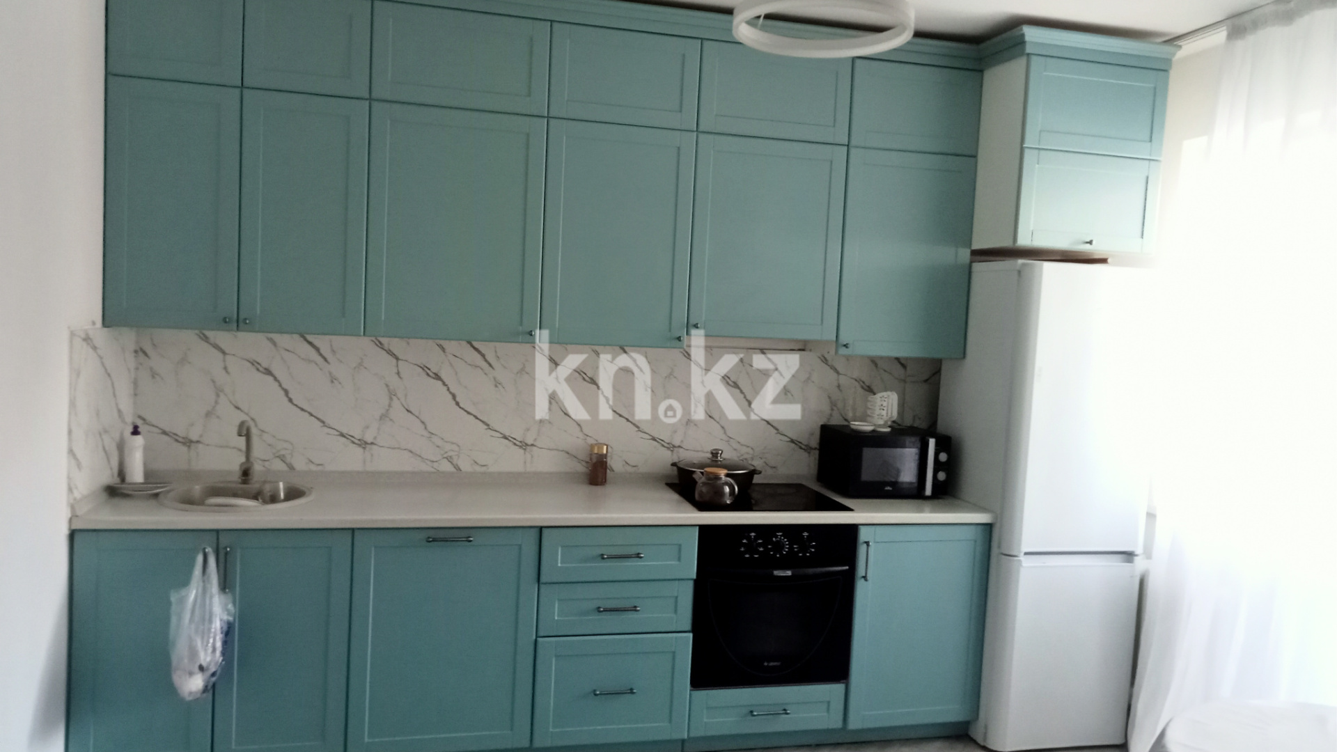 Продажа 3-комнатной квартиры, 110 м², ул. Нуршайыкова, дом  6 в Астане - фото 2