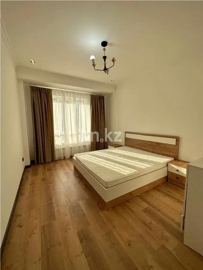 Продажа 2-комнатной квартиры, 70.7 м², пр. Назарбаева, дом  235б в Алматы - фото 2
