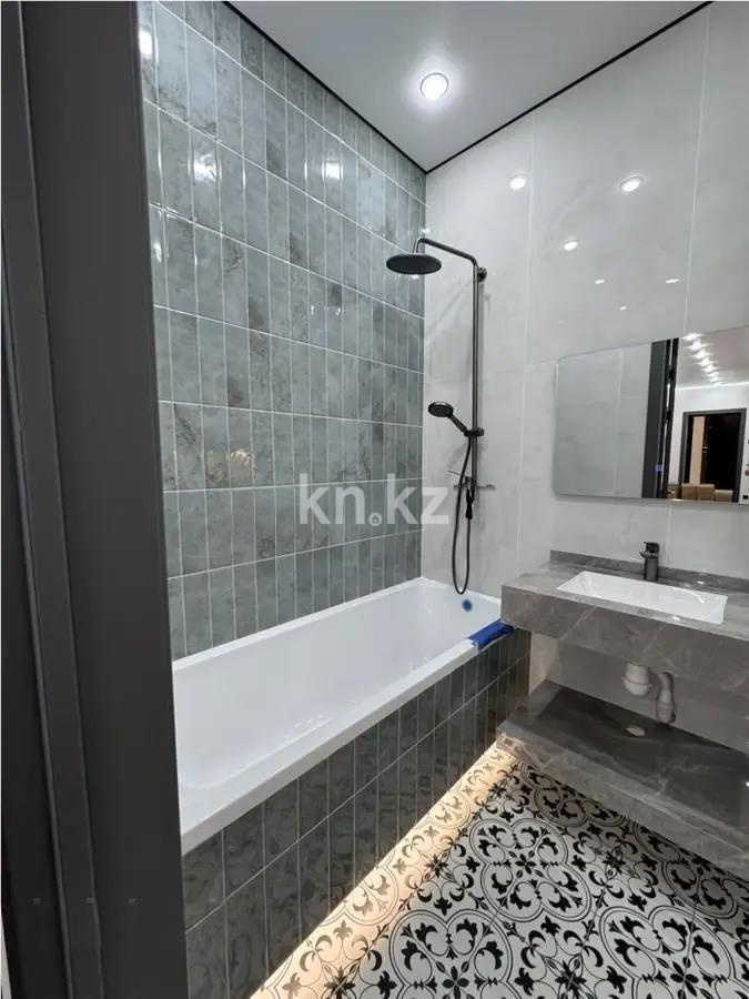 Продажа 3-комнатной квартиры, 64 м² в Алматы - фото 2