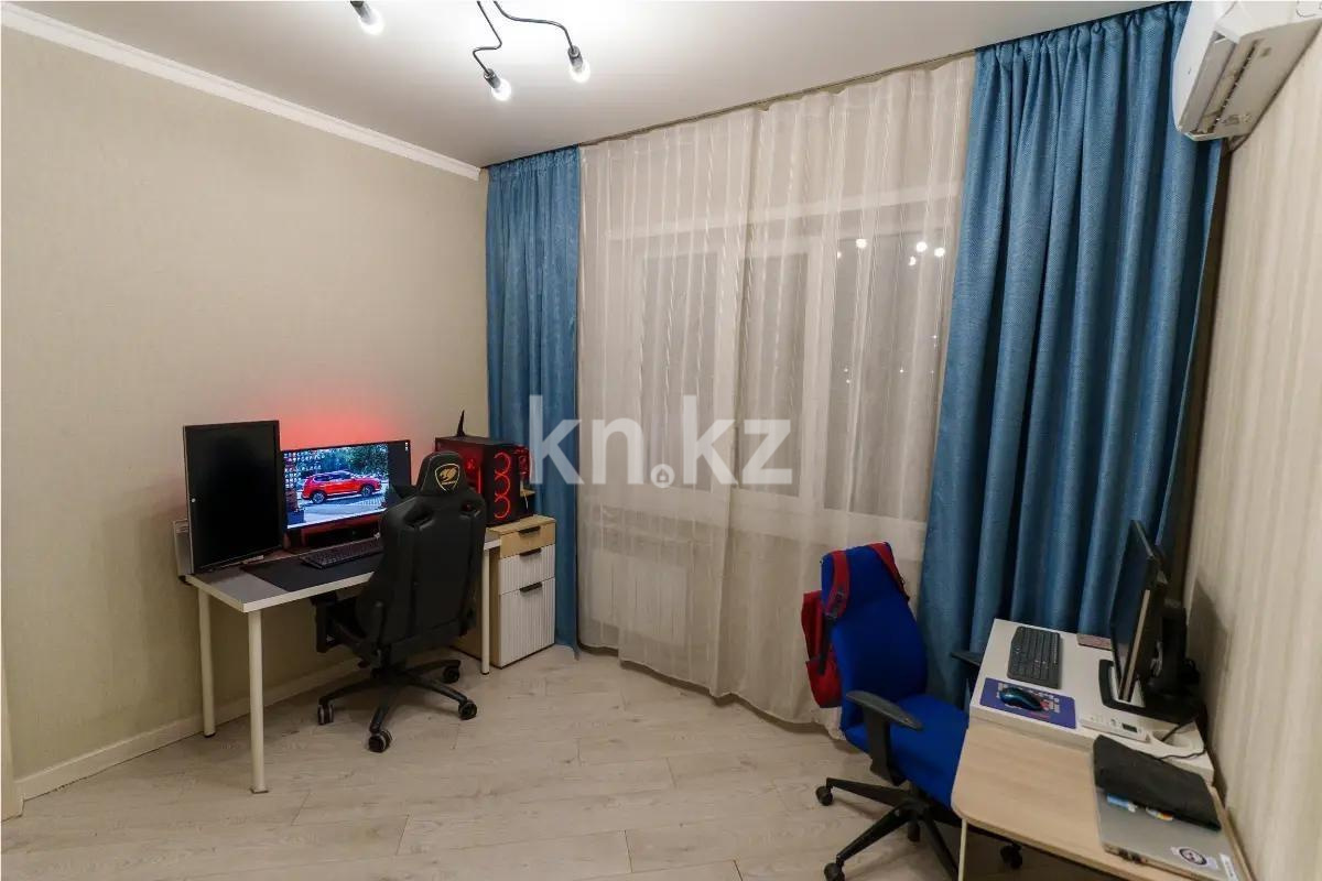 Продажа 3-комнатной квартиры, 68.8 м² в Алматы - фото 2