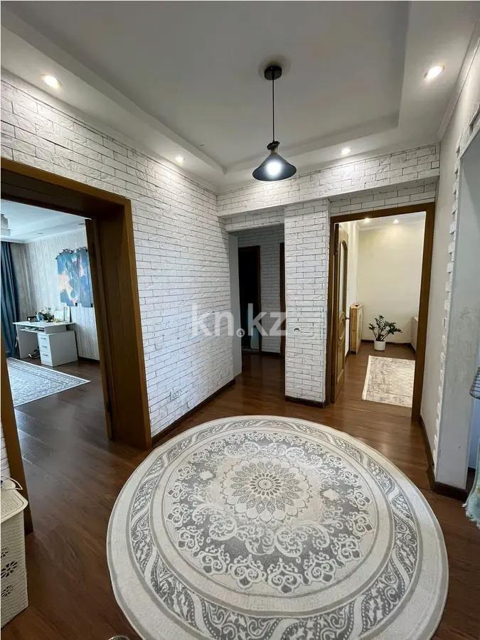 Продажа 3-комнатной квартиры, 66.8 м², ул. Таха Хусейна, дом  13 в Астане - фото 3