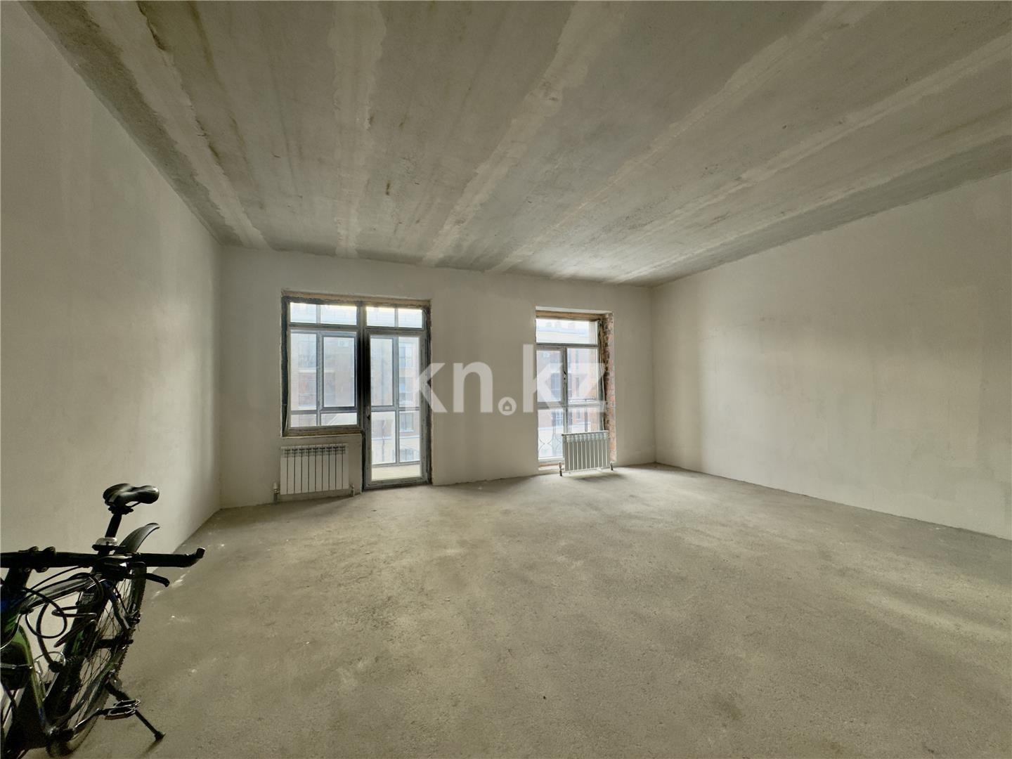 Продажа 3-комнатной квартиры, 87 м², ул. Жанибекова, дом  53 в Караганде - фото 16