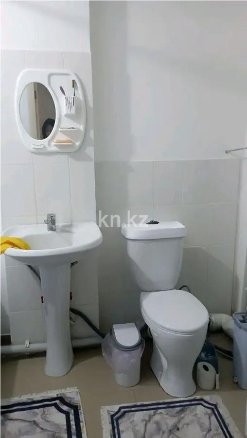 Продажа 2-комнатной квартиры, 54.5 м² в Алматы - фото 2