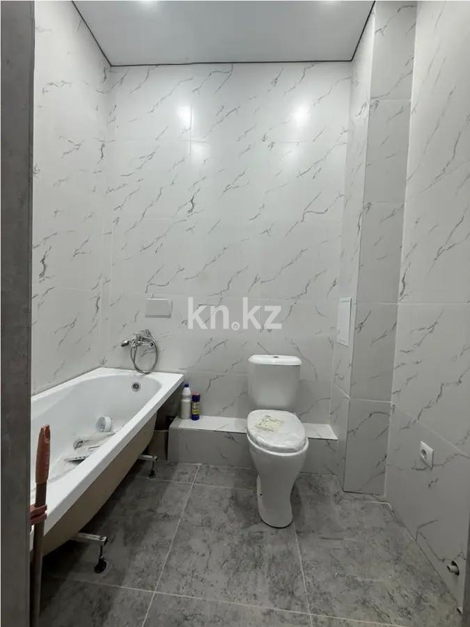 Продажа 1-комнатной квартиры, 39 м², ул. А-52, дом  8 в Астане - фото 3