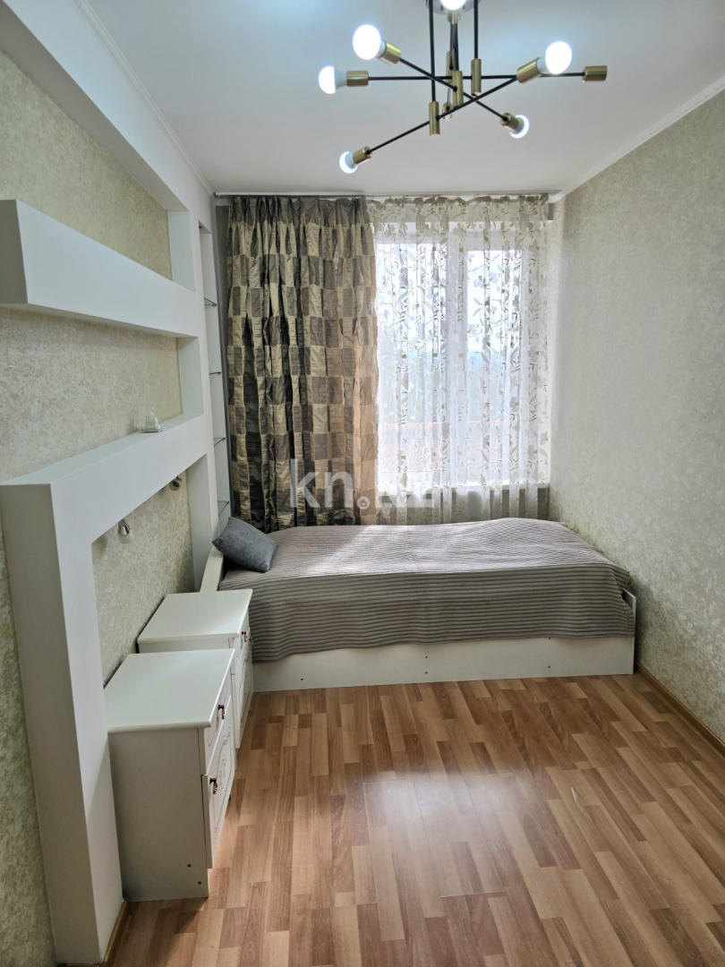 Продажа 3-комнатной квартиры, 62 м², ул. Туркестанская, дом  9 в Шымкенте - фото 6