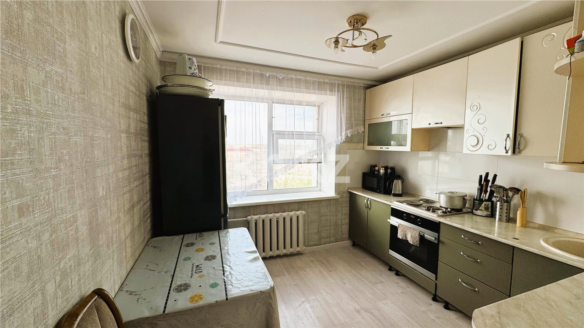 Продажа 3-комнатной квартиры, 72 м², пр. Назарбаева, дом  43 в Караганде - фото 8