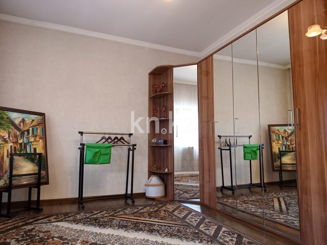 Продажа 5-комнатного дома, 274.6 м², ул. Доскея в Караганде - фото 8