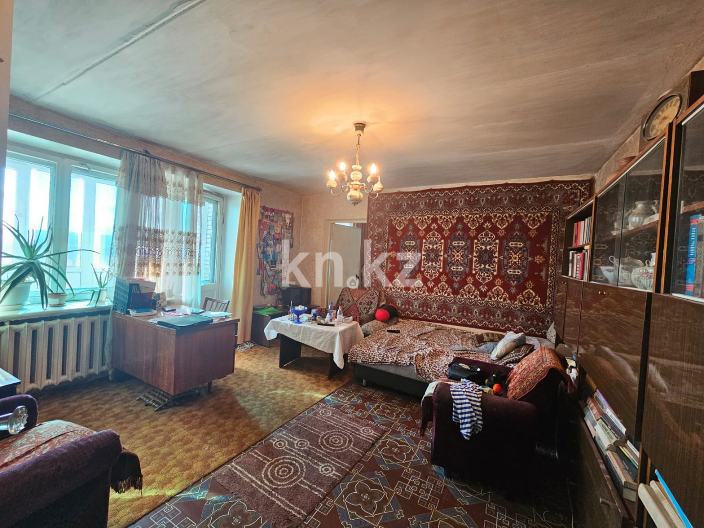 Продажа 4-комнатной квартиры, 78 м², пр. Бухар-жырау, дом  56/2 в Караганде - фото 2