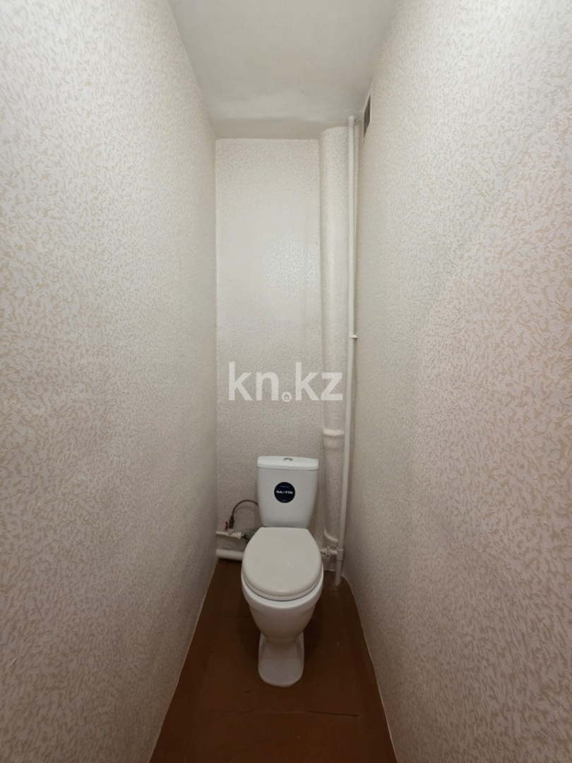 Продажа 1-комнатной квартиры, 38.2 м², ул. Космонавтов в Караганде - фото 10