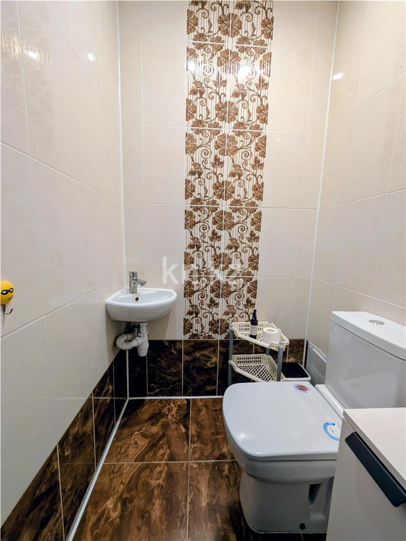 Продажа 3-комнатной квартиры, 94 м² в Караганде - фото 12