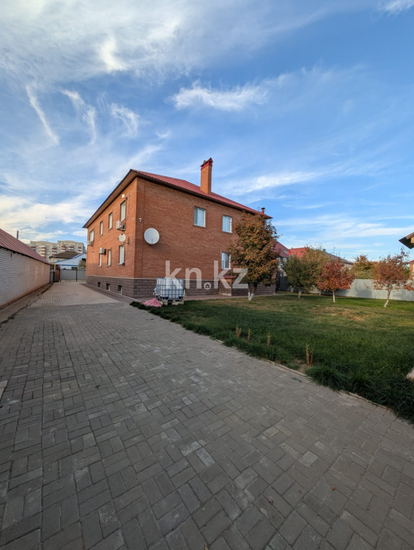 Продажа 6-комнатного дома, 525.2 м², ул. Береке, дом  18 в Уральске - фото 4