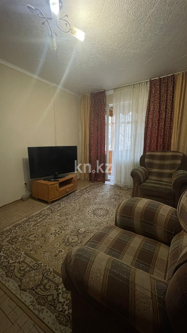 Аренда 1-комнатной квартиры посуточно, 33 м², ул. Кабанбай Батыра, дом  82 в Усть-Каменогорске - фото 3