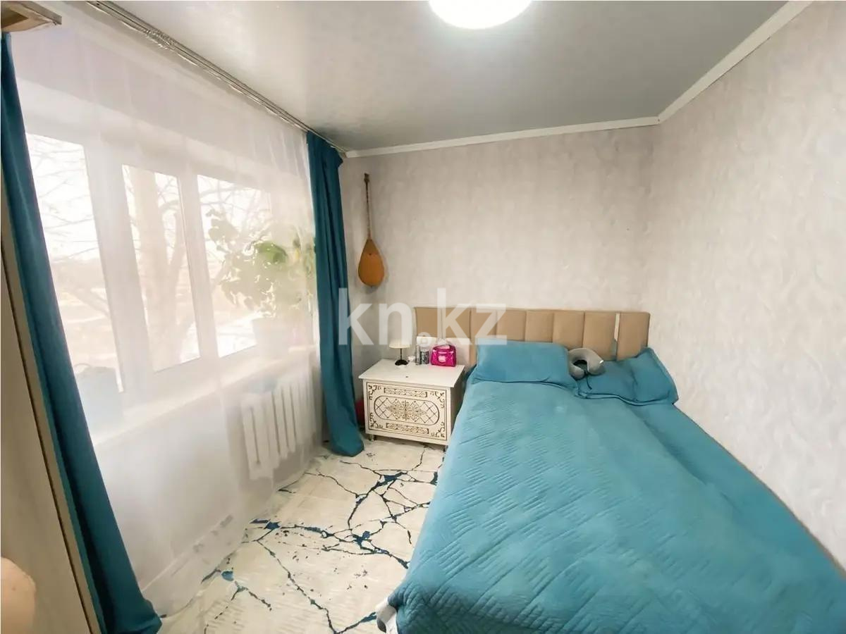 Продажа 3-комнатной квартиры, 47 м², мкр-н 13, дом  8 в Караганде - фото 3