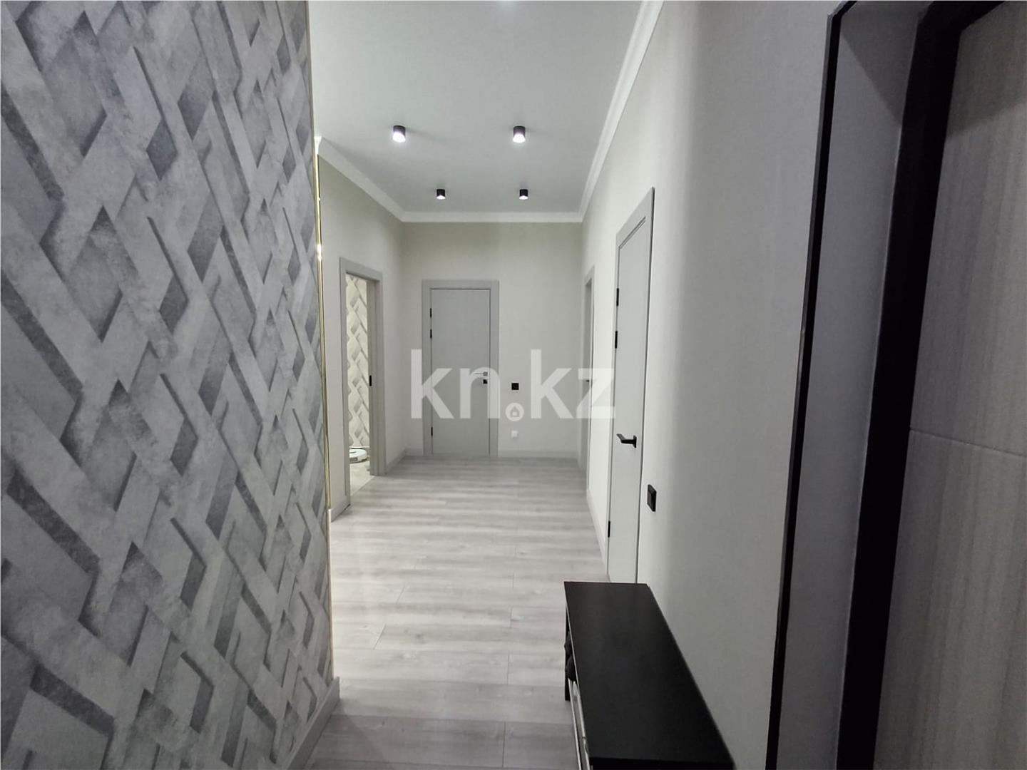 Продажа 3-комнатной квартиры, 82 м², ул. Асфендиярова в Астане - фото 6