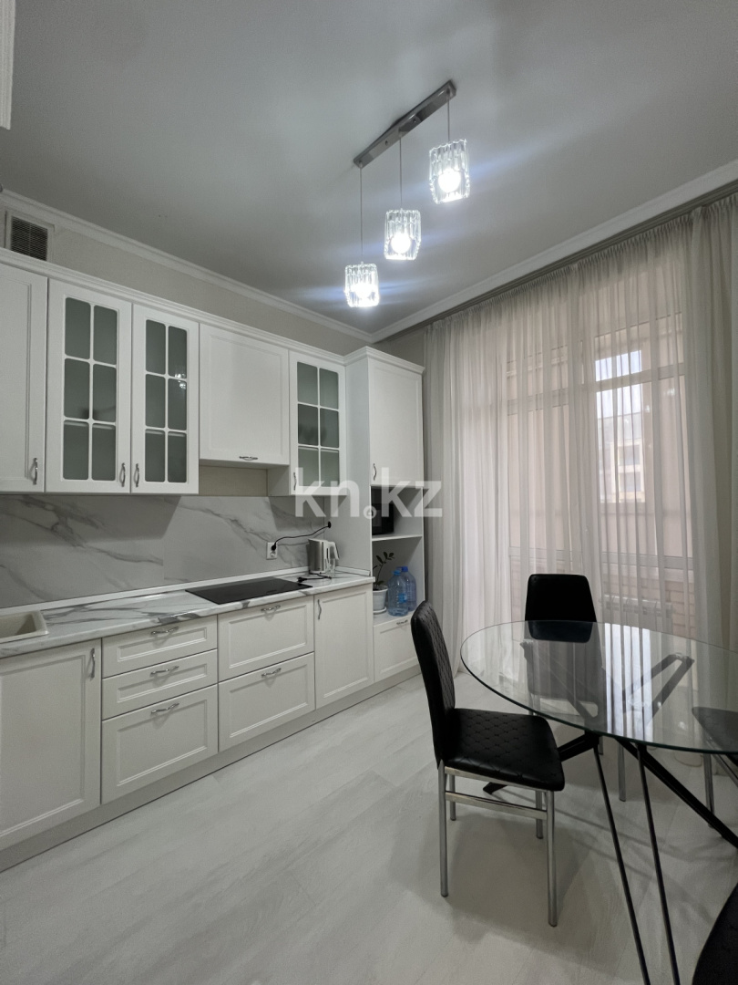 Аренда 1-комнатной квартиры, 39 м² в Астане