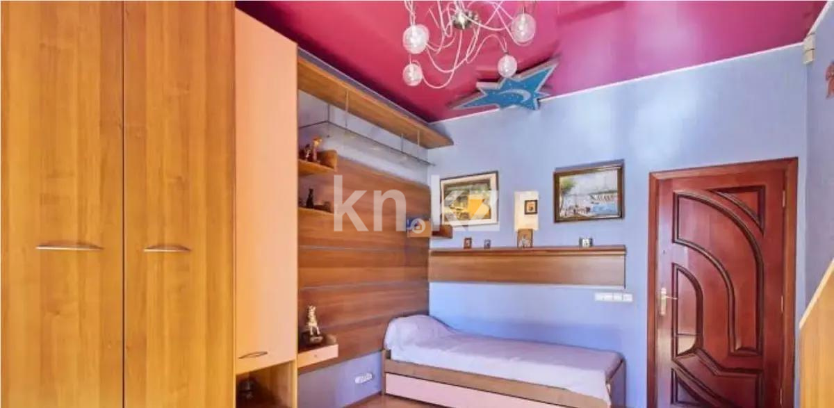 Продажа 4-комнатной квартиры, 80 м², пр. Абылай хана, дом  6/4 в Астане - фото 2