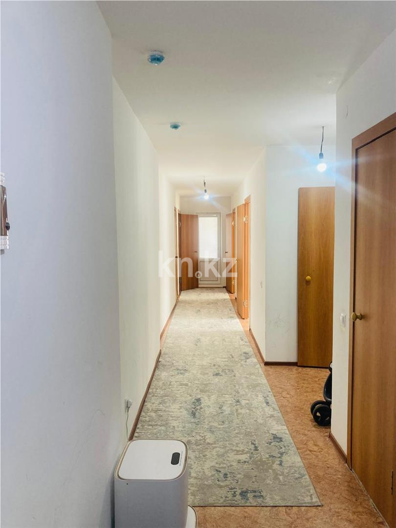 Продажа 3-комнатной квартиры, 83 м², ул. Ашимова в Караганде - фото 13