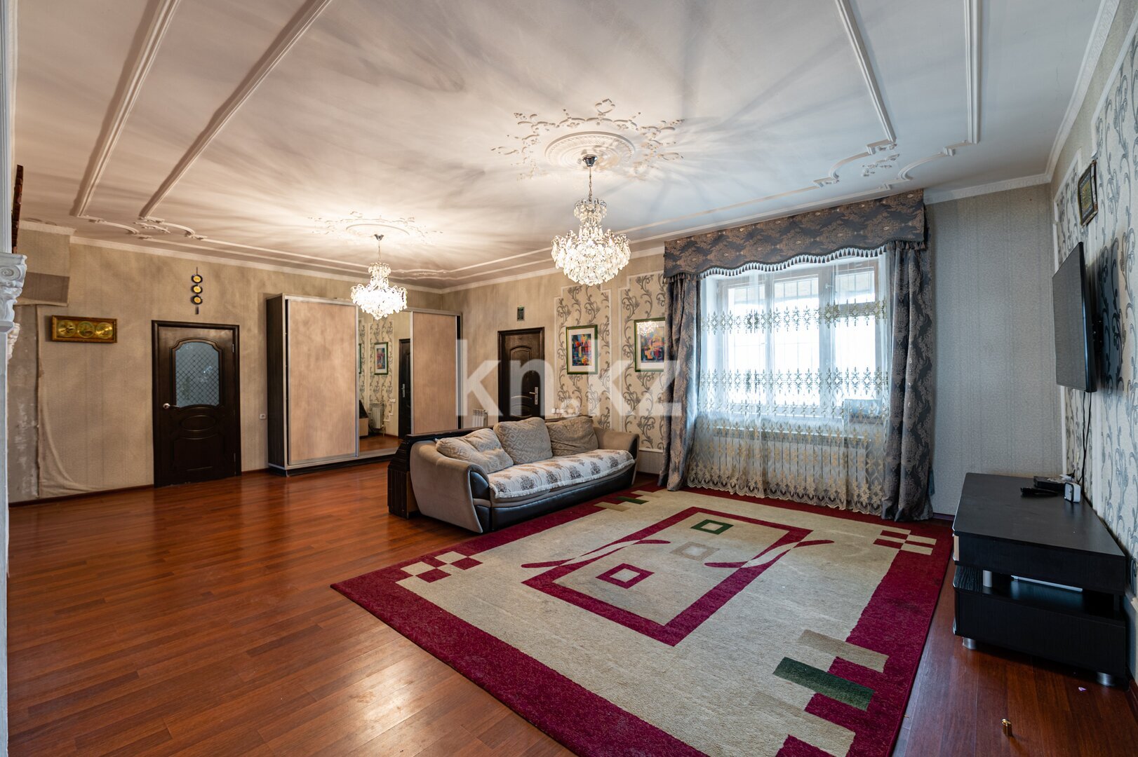 Продажа 6-комнатного дома, 450 м² в Астане - фото 22