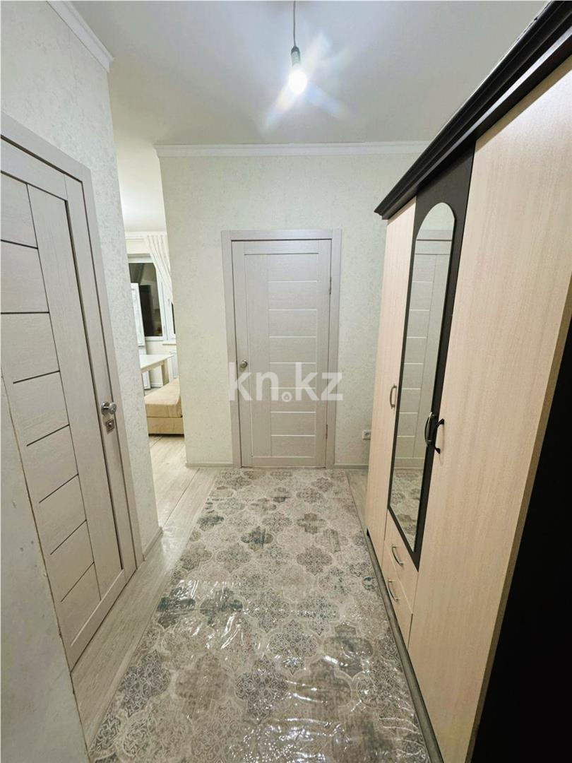 Продажа 1-комнатной квартиры, 36.5 м², ул. Момышулы в Караганде - фото 7