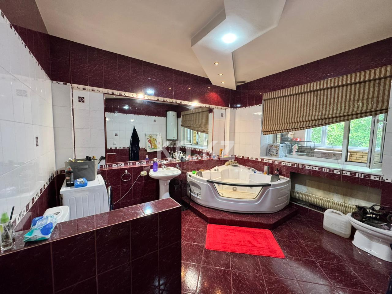 Продажа 5-комнатного дома, 373 м² в Караганде - фото 25