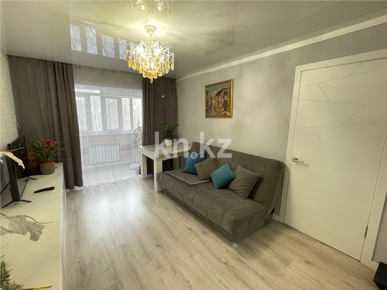 Продажа 3-комнатной квартиры, 50 м², ул. Крылова в Караганде - фото 2