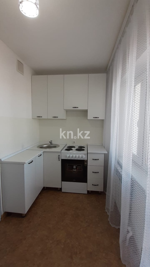 Продажа 1-комнатной квартиры, 42 м², ул. Ашимова, дом  22 в Караганде - фото 4