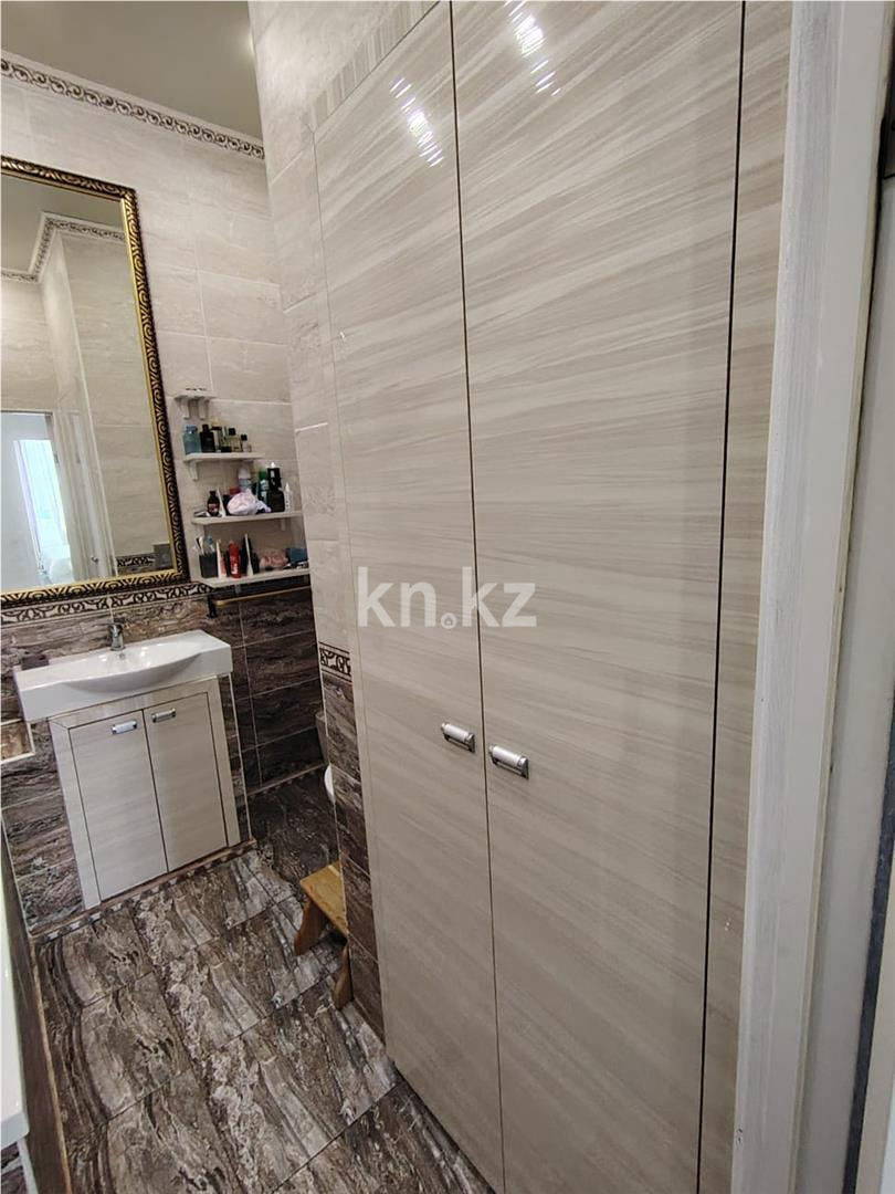 Продажа 3-комнатной квартиры, 66 м², ул. Таттимбета в Караганде - фото 6