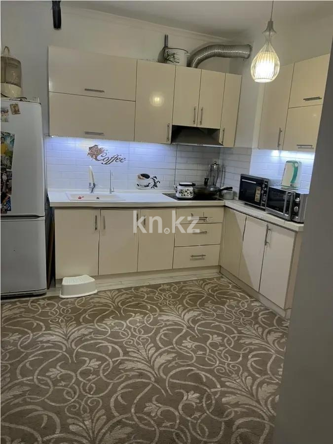 Продажа 2-комнатной квартиры, 56.2 м² в Алматы - фото 3