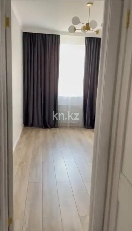 Продажа 4-комнатной квартиры, 72 м² в Астане - фото 3