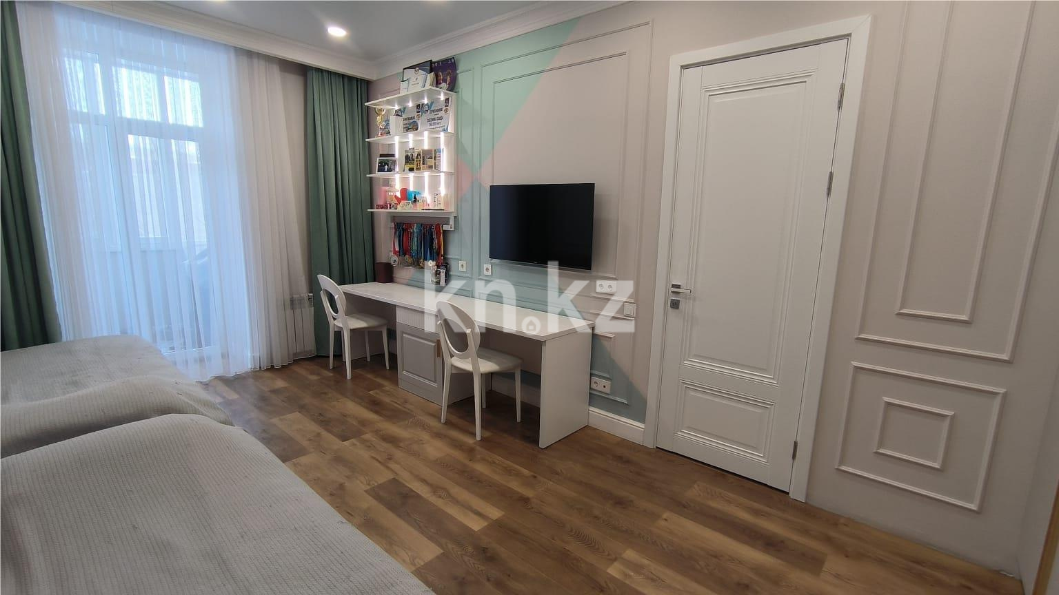 Продажа 4-комнатной квартиры, 124 м² в Караганде - фото 16