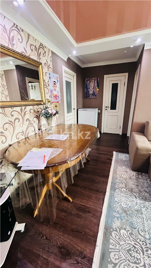 Продажа 3-комнатной квартиры, 70 м² в Караганде - фото 3